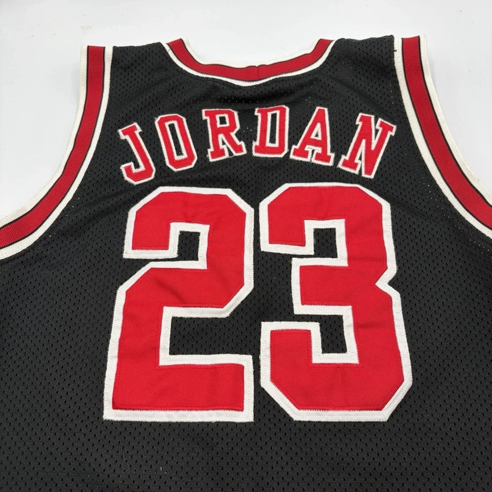 Vintage Nike Air Jordan Michael Jordan Basketball Jersey Size Boys Medium 10/12